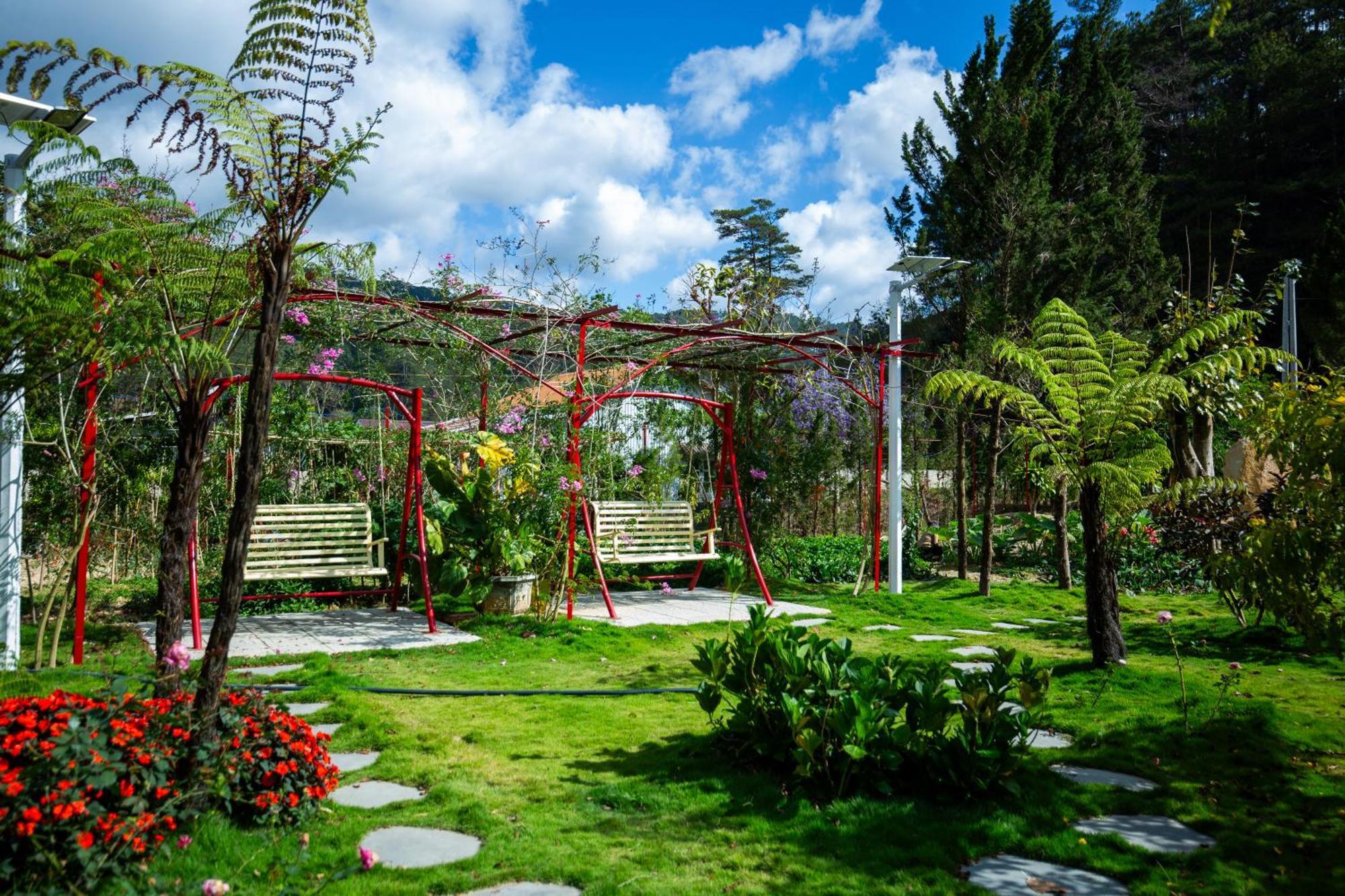 White Villa Dalat Bagian luar foto
